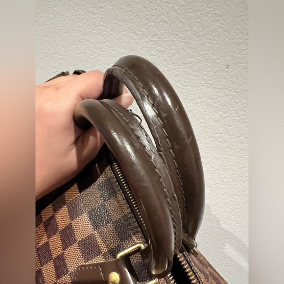 AUTHENTIC Louie Vuitton Speedy 30 💜 - Picture 17 of 17